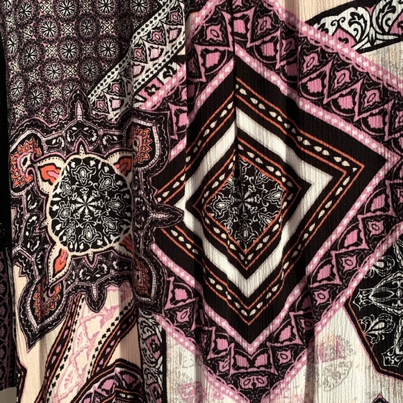 Cato Purple & Black 3/4 Sleeve Tie Front Boho Blouse EUC - Picture 8 of 10